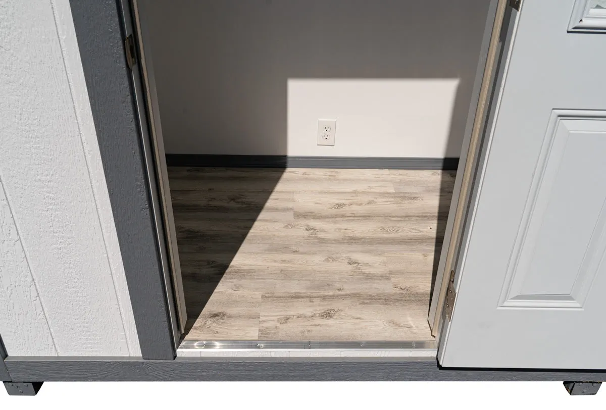 Fully Equipped Portable Security Booth